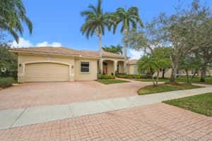 4097 SW 140th Ave, Davie, FL 33330, Sold 07/19/19