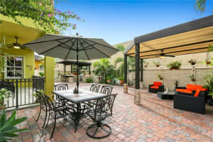 18072 NW 91st Ct, Hialeah, FL 33018, Sold 04/15/19