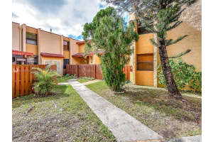 301 W Park Dr, Miami, FL 33172, Sold 05/17/19