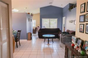 20385 SW 5th St, Pembroke Pines, FL 33029, Sold 03/28/19