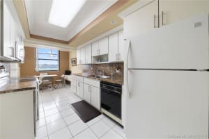 9180 W Bay Harbor Dr #2a, Bay Harbor Islands, FL 33154, Sold 06/11/19