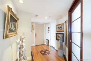 441 Valencia Ave, Coral Gables, FL 33134, Sold 01/27/20