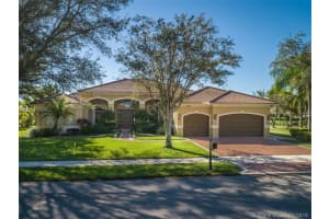 13804 SW 40th St, Davie, FL 33330, Sold 04/30/19