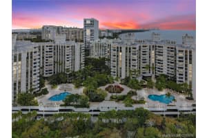 1121 Crandon Blvd APT D1203, Key Biscayne, FL 33149, Sold 04/30/19
