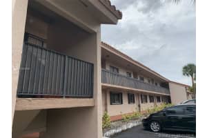 300 W Park Dr, Miami, FL 33172, Sold 03/29/19