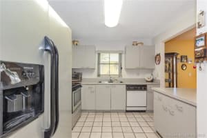 9518 NW 53rd St, Sunrise, FL 33351, Sold 04/05/19