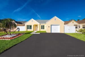 8121 NW 192nd Terrace, Hialeah, FL 33015, Sold 03/11/19