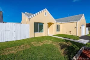 8121 NW 192nd Terrace, Hialeah, FL 33015, Sold 03/11/19