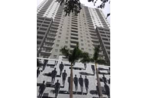 185 SE 14th Terrace, Miami, FL 33131, Sold 04/30/19