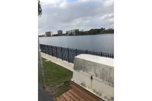 5249 NW 7th St, Miami, FL 33126, Sold 03/21/19