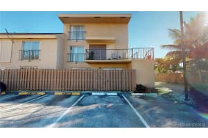 15484 SW 85th Ln, Miami, FL 33193, Sold 05/22/19