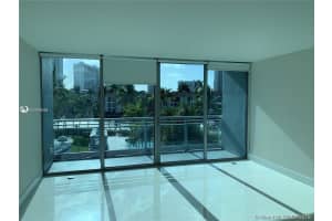2950 NE 188th St, Miami, FL 33180, Sold 04/19/19