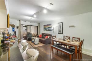 9419 Fontainebleau Blvd, Miami, FL 33172, Sold 04/18/19