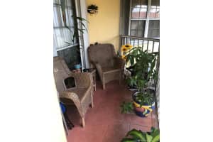 15645 SW 74th Cir Dr, Miami, FL 33193, Sold 04/24/19