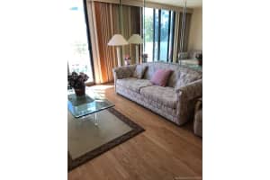 4301 Collins Ave, Miami, FL 33140, Sold 08/16/19