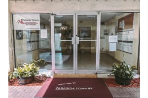 220 SW 9th Ave, Hallandale Beach, FL 33009, Sold 04/26/19