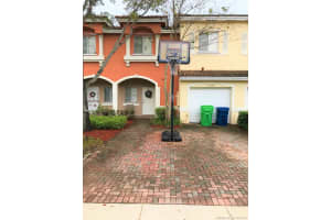 11346 NW 33rd St, Sunrise, FL 33323, Sold 04/01/19