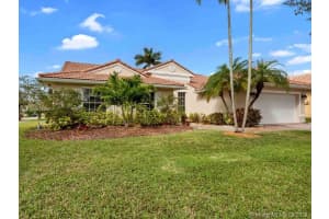 392 SW 187th Ave, Pembroke Pines, FL 33029, Sold 07/29/19