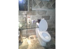 1301 N 12th Ct #12a, Hollywood, FL 33019, Sold 04/01/19