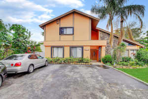 20344 NE 6th Pl, Miami, FL 33179, Sold 04/24/19