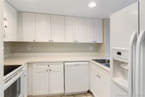 8053 Lagos De Campo Blvd, Tamarac, FL 33321, Sold 03/13/19
