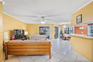 8907 W Sunrise Blvd, Plantation, FL 33322, Sold 05/10/19