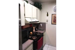 240 W Park Dr, Miami, FL 33172, Sold 04/12/19