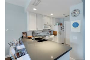 24 Laurel Oaks Cir, Jupiter, FL 33469, Sold 04/23/19