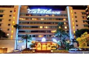 6345 Collins Ave, Miami Beach, FL 33141, Sold 12/09/19
