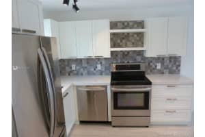 220 Washington Ave #4c, Miami Beach, FL 33139, Sold 08/14/19