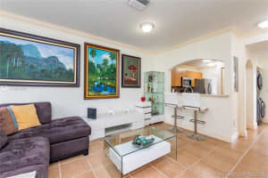 7989 NW 8th St #109d, Miami, FL 33126, Sold 05/02/19