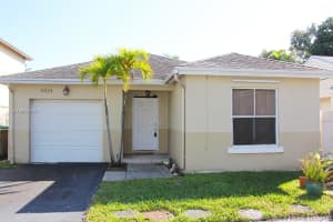 4424 SW 72nd Terrace, Davie, FL 33314, Sold 03/15/19