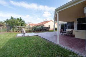 9721 Ridge Walk Ct, Davie, FL 33328, Sold 05/15/19