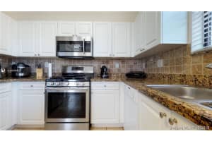 3785 NE 4th St, Homestead, FL 33033, Sold 09/13/19