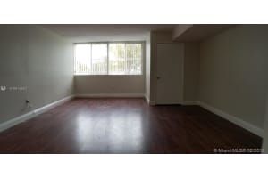 6045 NW 186th St, Hialeah, FL 33015, Sold 05/01/19