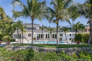 7200 E Lago Dr, Coral Gables, FL 33143, Sold 09/20/19