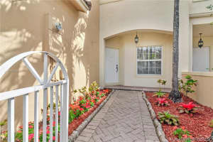5545 NW 112th Path, Doral, FL 33178, Sold 04/11/19