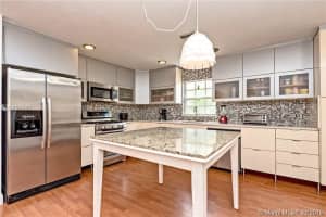 135 Gables Blvd, Weston, FL 33326, Sold 05/02/19