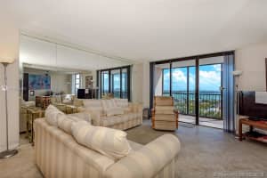 2500 NE 135th St B1205, North Miami, FL 33181, Sold 04/15/19