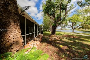 11021 SW 155th Pl, Miami, FL 33196, Sold 04/15/19
