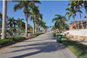 11094 SW 237th Ln, Homestead, FL 33032, Sold 04/30/19