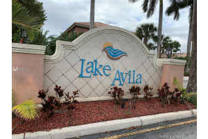 16556 SW 68th Terrace, Miami, FL 33193, Sold 09/19/19