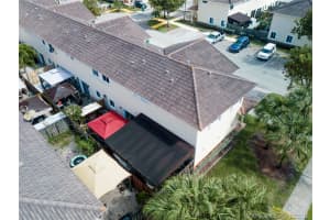 17902 NW 74th Ct, Hialeah, FL 33015, Sold 03/22/19