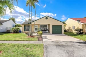 8660 SW 14th Ct, Pembroke Pines, FL 33025, Sold 08/23/19