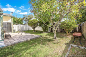 8660 SW 14th Ct, Pembroke Pines, FL 33025, Sold 08/23/19