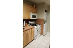 301 SW 86th Ave, Pembroke Pines, FL 33025, Sold 07/10/19
