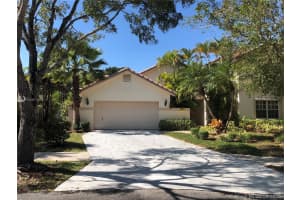 1975 Lake Point Dr, Weston, FL 33326, Sold 06/30/20