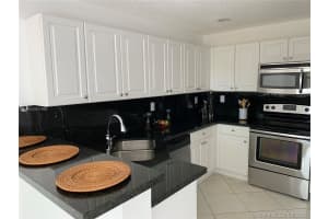 11580 NW 50th Terrace, Doral, FL 33178, Sold 06/21/19