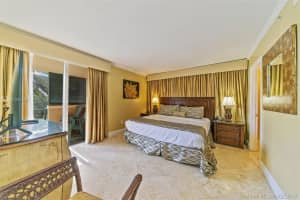 2951 S Bayshore Dr, Miami, FL 33133, Sold 05/31/19