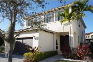 10583 NW 70th Ln, Doral, FL 33178, Sold 08/27/19